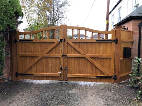 wooden gate installers near me.